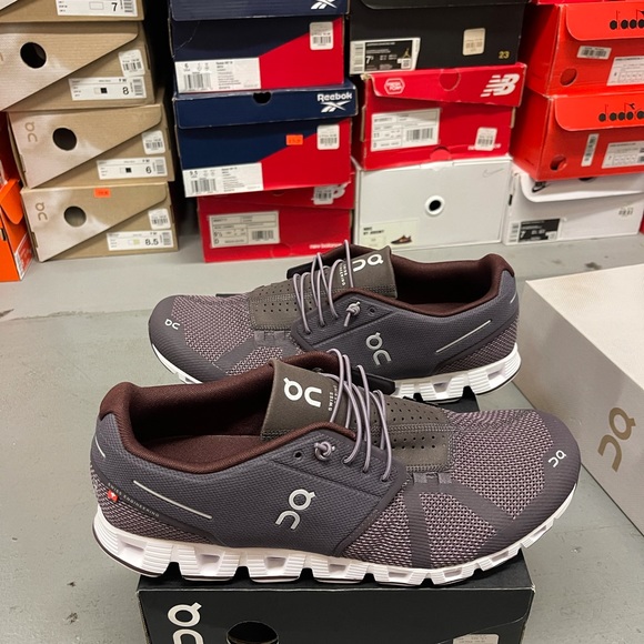 Cloud 9 Other - Cloud for men size 12 color people white